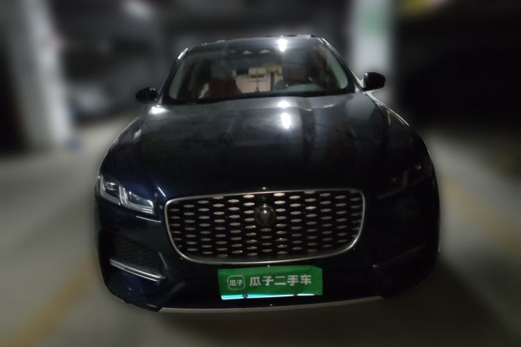 Used Jaguar F-PACE 2021 250 PS Front