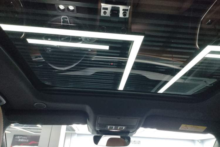 Used Jaguar F-PACE 2021 340 PS R-Dynamic SE Headliner