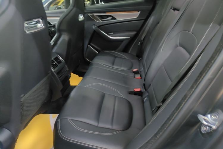 Used Jaguar F-PACE 2021 250 PS R-Dynamic S Left Rear Seat