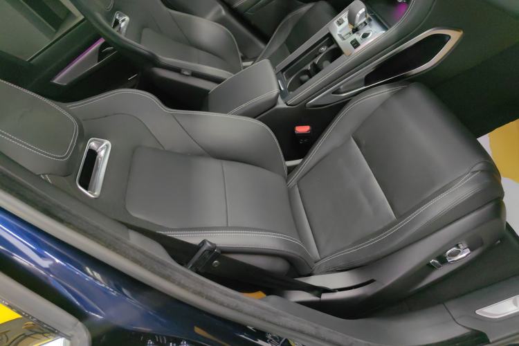 Used Jaguar F-PACE 2021 250 PS R-Dynamic S Right Front Seat