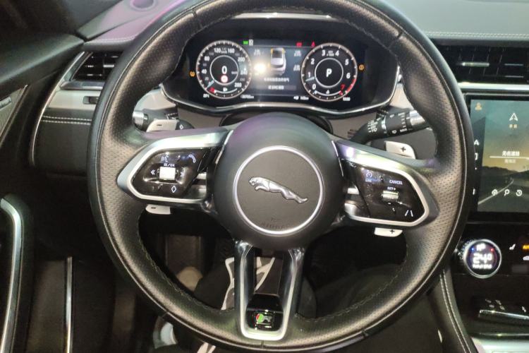 Used Jaguar F-PACE 2021 340 PS R-Dynamic SE Steering Wheel