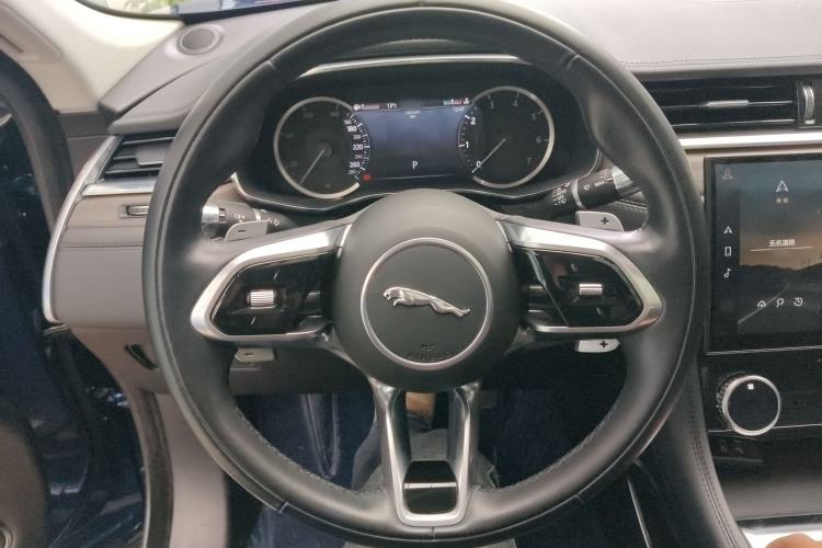 Used Jaguar F-PACE 2021 250 PS Steering Wheel