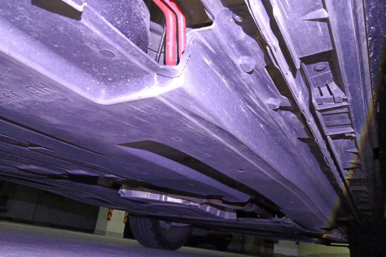 Used Jaguar F-PACE 2021 340 PS R-Dynamic SE Chassis Rear Right