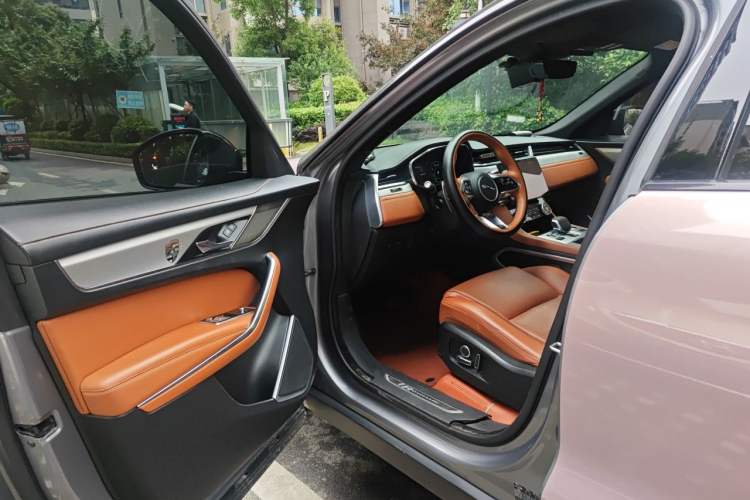 Used Jaguar F-PACE 2021 250 PS R-Dynamic S Driver Seat