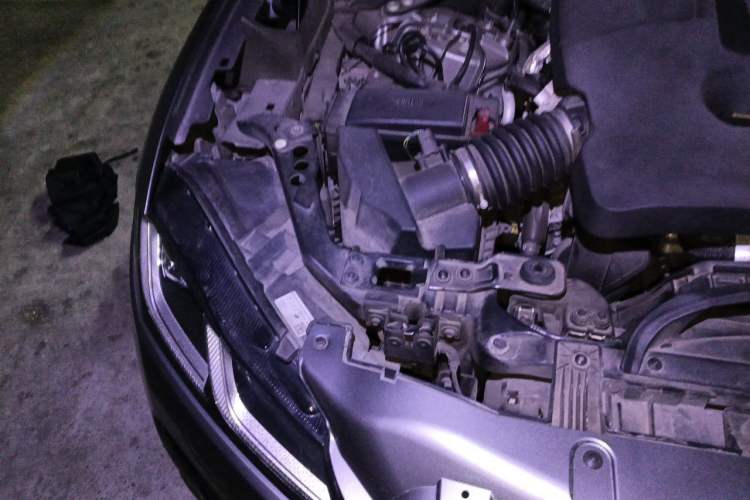 Used Jaguar F-PACE 2021 340 PS R-Dynamic SE Engine Bay Right