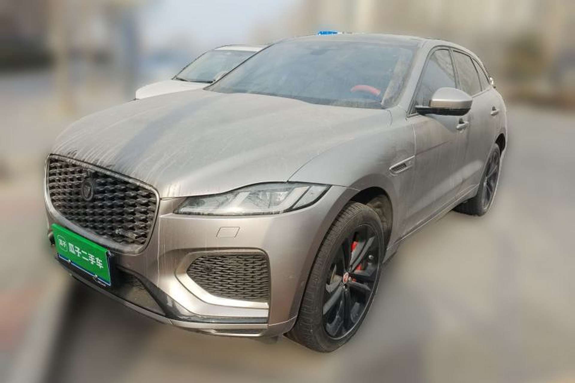 Used Jaguar F-PACE 2021 340 PS R-Dynamic SE Front Left 45 Deg