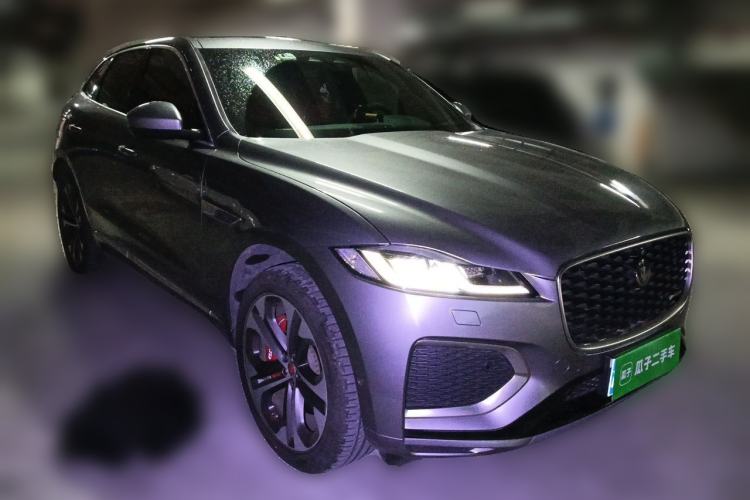 Used Jaguar F-PACE 2021 340 PS R-Dynamic SE Front Right 45 Deg
