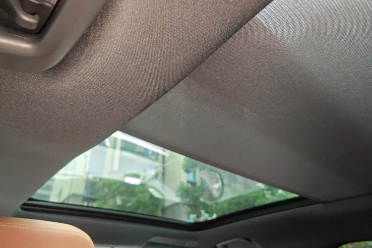 Used Jaguar F-PACE 2021 250 PS R-Dynamic S Headliner
