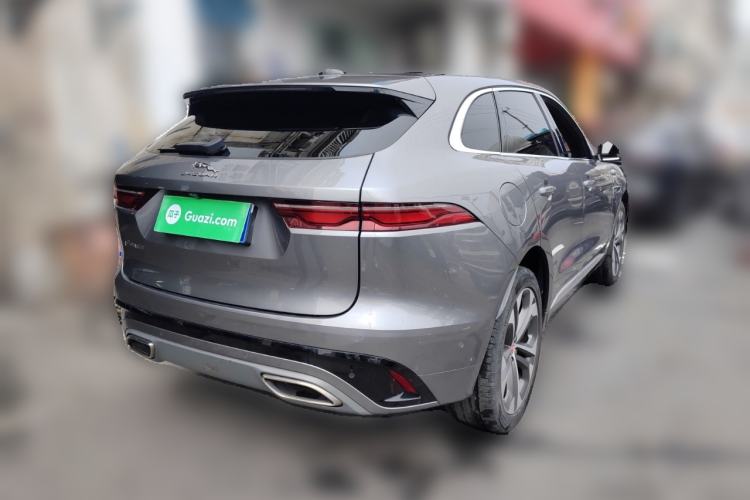 Used Jaguar F-PACE 2021 340 PS R-Dynamic SE Rear Right 45 Deg