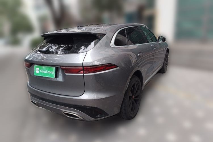 Used Jaguar F-PACE 2021 340 PS R-Dynamic SE Rear Right 45 Deg