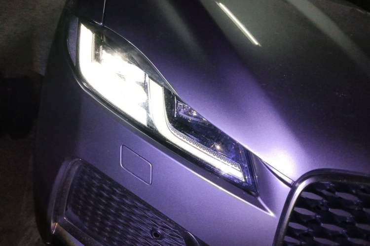 Used Jaguar F-PACE 2021 340 PS R-Dynamic SE Right Front Headlight