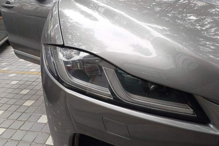 Used Jaguar F-PACE 2021 340 PS R-Dynamic SE Right Front Headlight