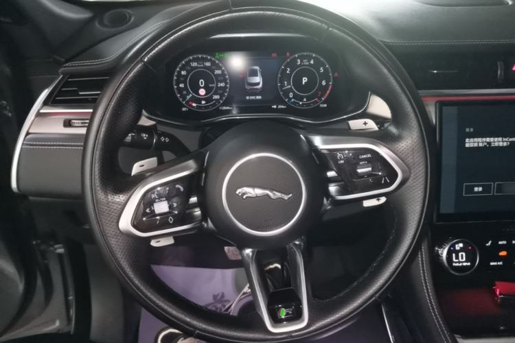 Used Jaguar F-PACE 2021 250 PS R-Dynamic S Steering Wheel
