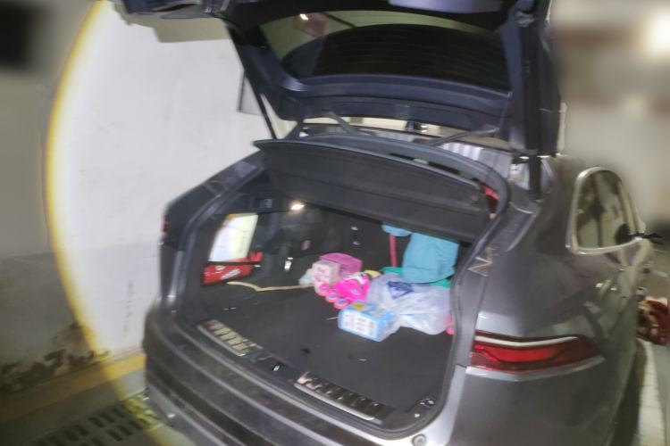 Used Jaguar F-PACE 2021 340 PS R-Dynamic SE Trunk