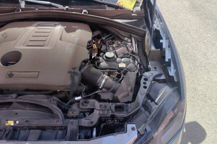 Used Jaguar F-PACE 2021 340 PS R-Dynamic SE Engine Bay Left