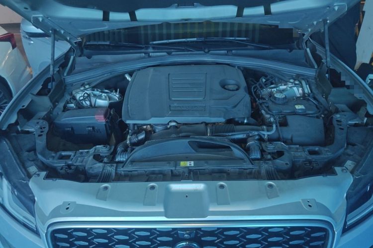 Used Jaguar F-PACE 2021 250 PS R-Dynamic S Engine Bay