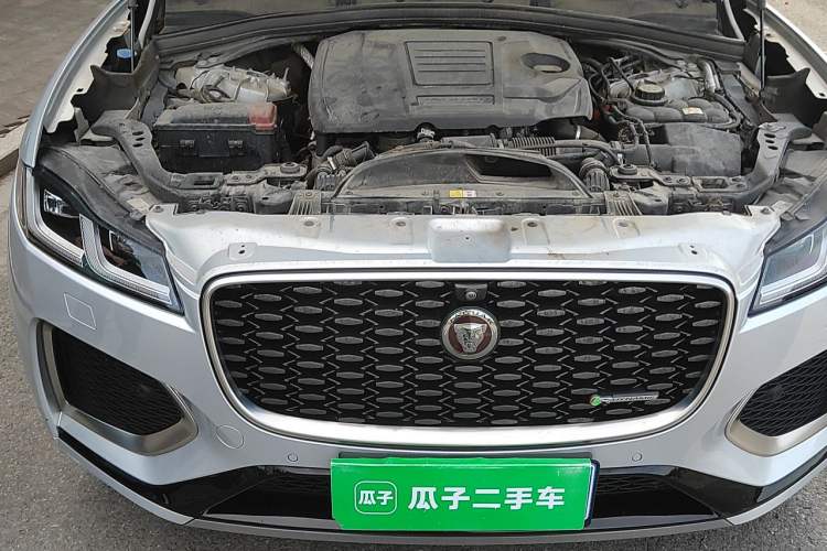 Used Jaguar F-PACE 2021 250 PS R-Dynamic SE Engine Bay