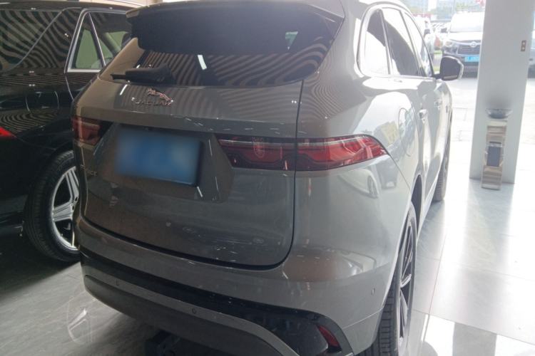 Used Jaguar F-PACE 2021 250 PS R-Dynamic SE Exterior 1