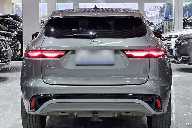 Used Jaguar F-PACE 2021 250 PS R-Dynamic SE Exterior 7