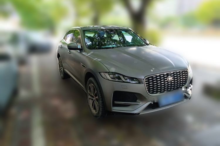 Used Jaguar F-PACE 2021 250 PS Front Right 45 Deg