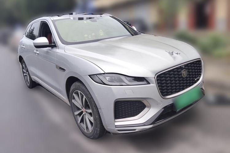 Used Jaguar F-PACE 2021 250 PS R-Dynamic S Front Right 45 Deg