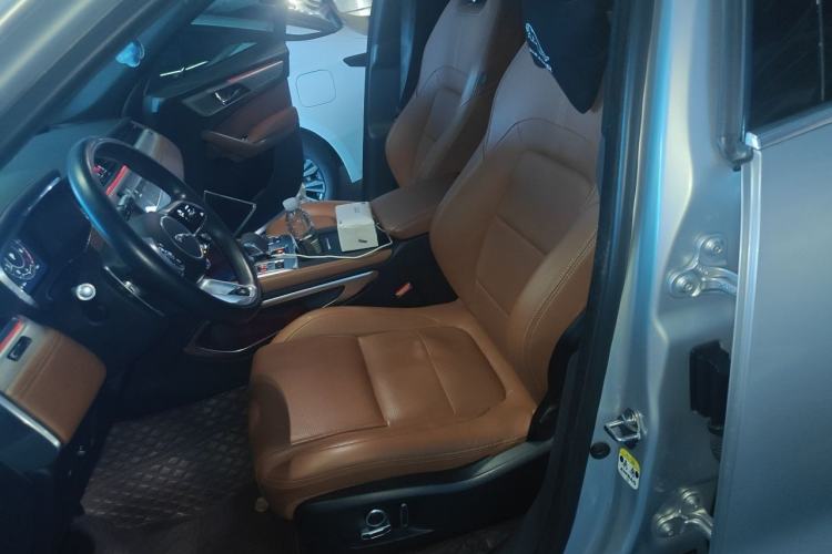 Used Jaguar F-PACE 2021 250 PS R-Dynamic S Left Front Seat