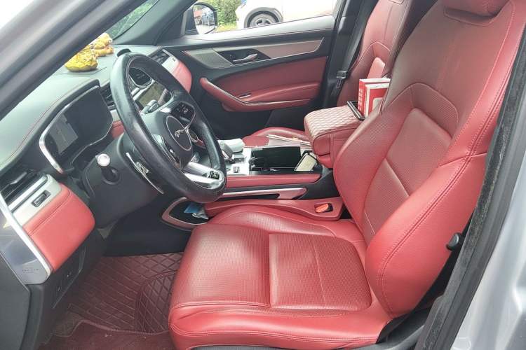 Used Jaguar F-PACE 2021 250 PS R-Dynamic S Left Front Seat