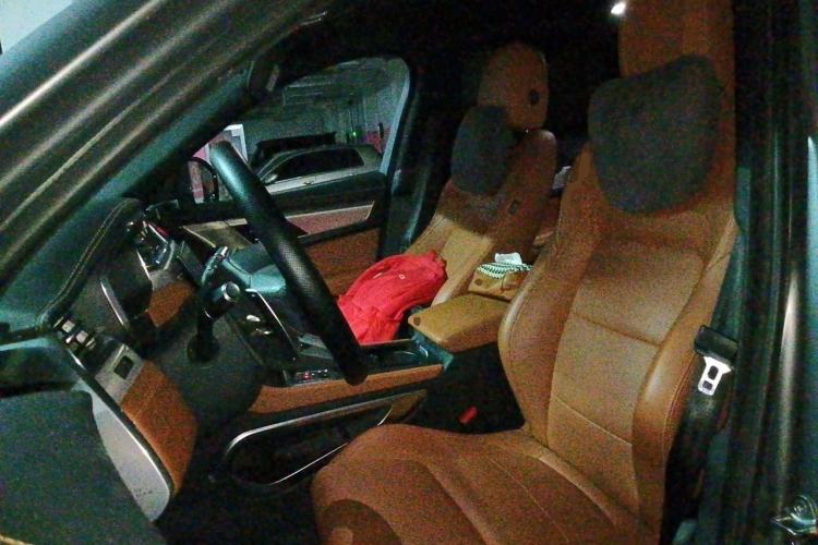 Used Jaguar F-PACE 2021 250 PS R-Dynamic S Left Front Seat