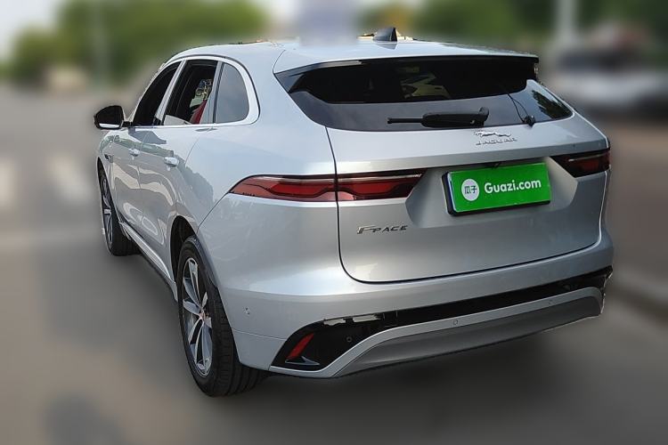 Used Jaguar F-PACE 2021 250 PS R-Dynamic SE Rear Left 45 Deg