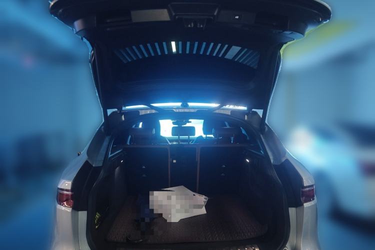 Used Jaguar F-PACE 2021 250 PS R-Dynamic S Trunk