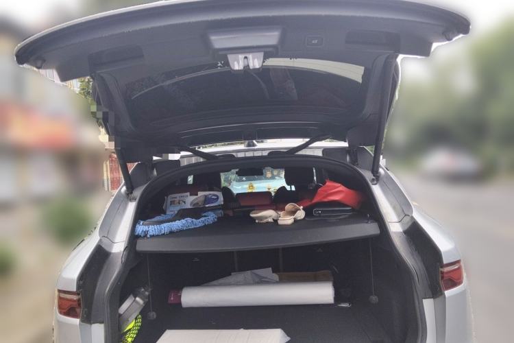 Used Jaguar F-PACE 2021 250 PS R-Dynamic S Trunk