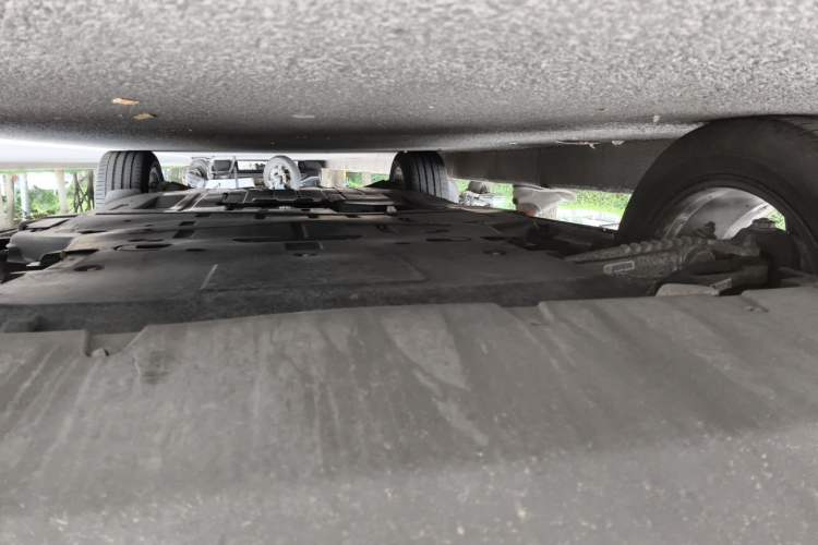 Used Jaguar F-PACE 2021 250 PS R-Dynamic S Chassis Front