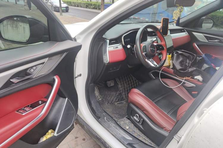 Used Jaguar F-PACE 2021 250 PS R-Dynamic S Driver Seat
