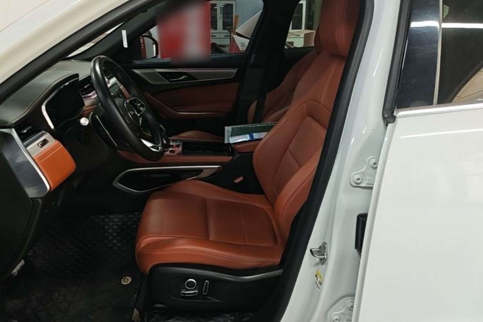 Used Jaguar F-PACE 2021 250 PS R-Dynamic S Left Front Seat