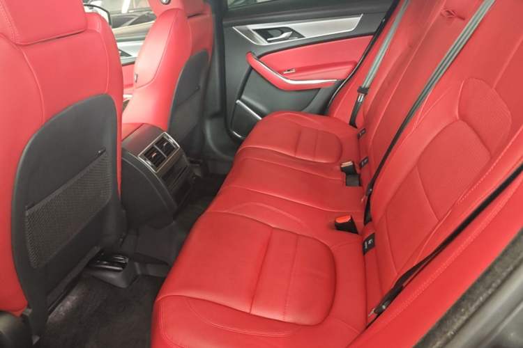 Used Jaguar F-PACE 2021 250 PS R-Dynamic S Left Rear Seat