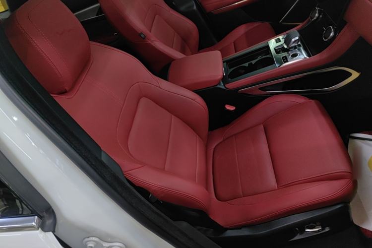 Used Jaguar F-PACE 2021 250 PS R-Dynamic S Right Front Seat