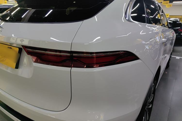 Used Jaguar F-PACE 2021 250 PS R-Dynamic S Right Rear Taillight