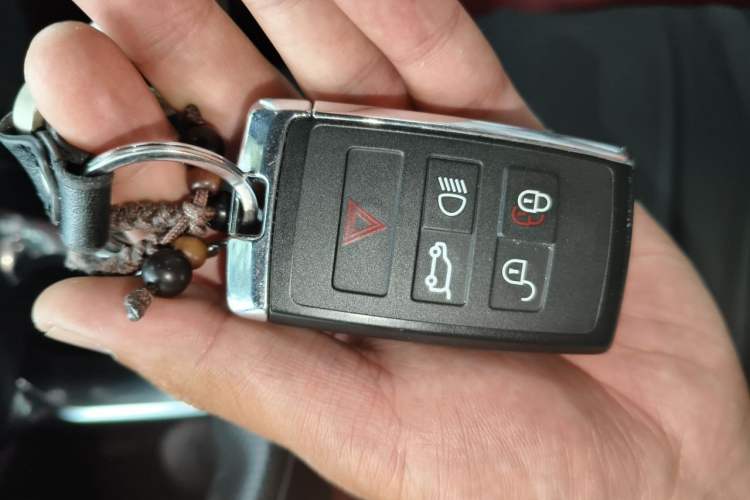 Used Jaguar F-PACE 2021 250 PS R-Dynamic S Vehicle Key