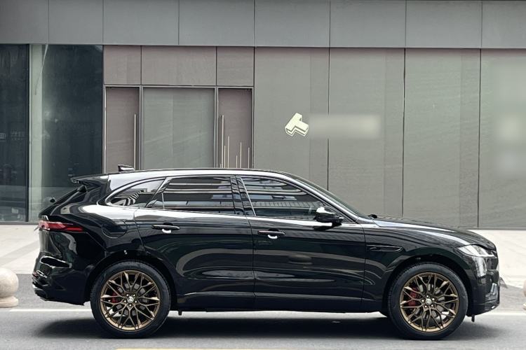 Used Jaguar F-PACE 2022 P250 R-Dynamic BLACK Exterior 11