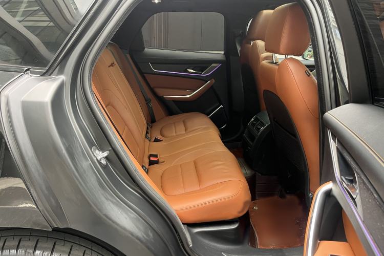 Used Jaguar F-PACE 2022 P250 R-Dynamic BLACK Interior 4