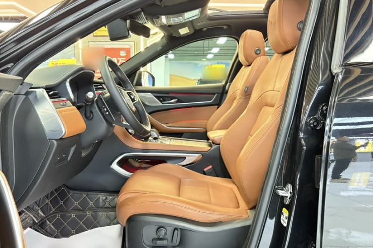 Used Jaguar F-PACE 2022 P250 R-Dynamic BLACK Left Front Seat