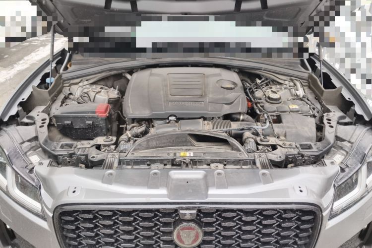 Used Jaguar F-PACE 2022 P250 R-Dynamic BLACK Engine Bay