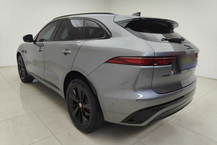 Used Jaguar F-PACE 2022 P250 R-Dynamic BLACK Exterior 8