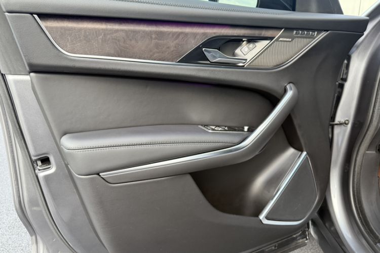 Used Jaguar F-PACE 2022 P250 HSE Interior 3