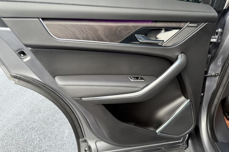 Used Jaguar F-PACE 2022 P250 HSE Interior 4