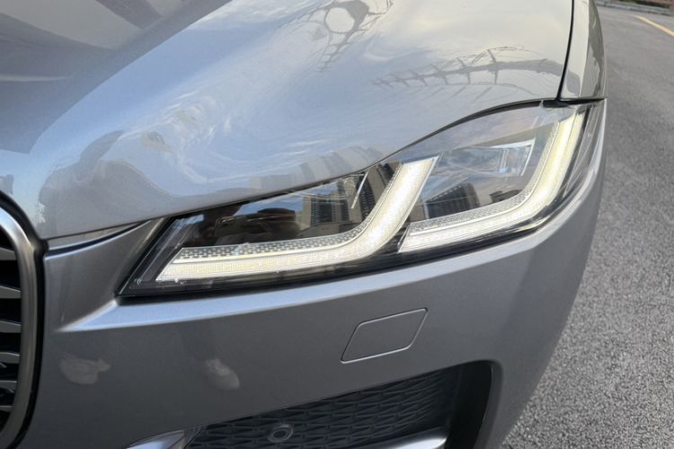 Used Jaguar F-PACE 2022 P250 HSE Left Front Headlight