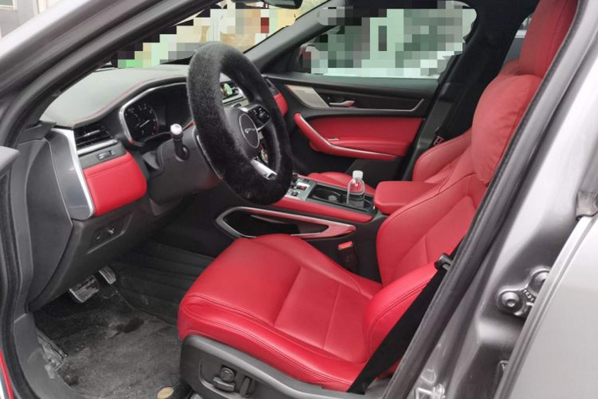 Used Jaguar F-PACE 2022 P250 R-Dynamic BLACK Left Front Seat