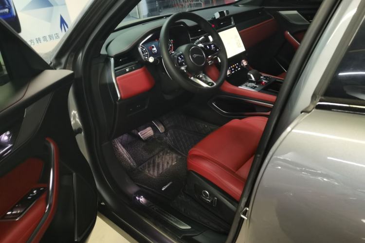 Used Jaguar F-PACE 2022 P250 R-Dynamic BLACK Left Front Seat