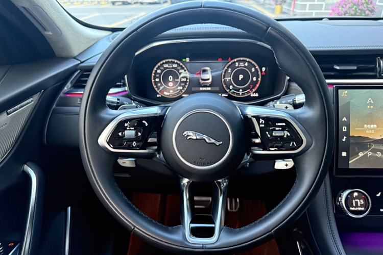 Used Jaguar F-PACE 2022 P250 HSE Steering Wheel