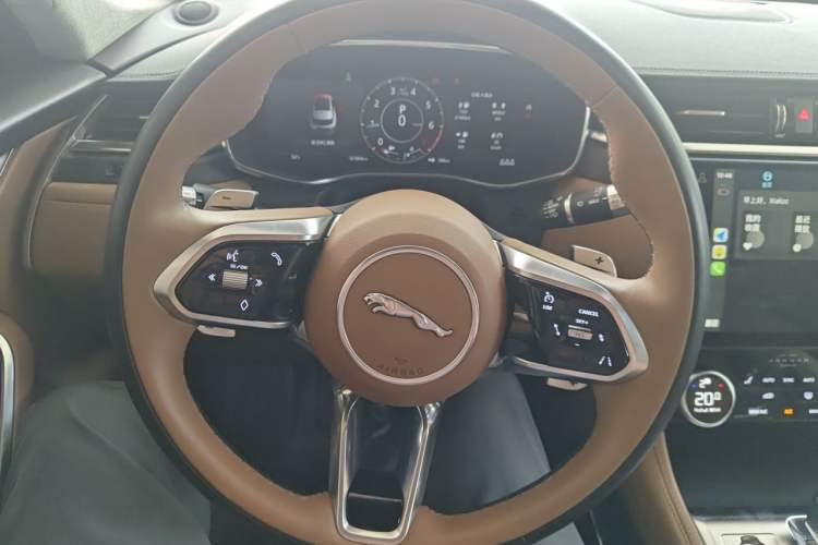 Used Jaguar F-PACE 2022 P250 HSE Steering Wheel
